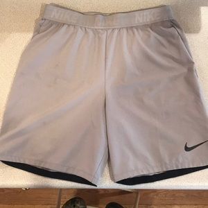Nike flex 8” training short